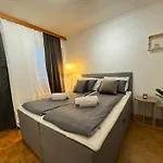 Gemuetliches & Modernes Inklusive Gratis Parkplatz * Graz