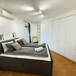Gemuetliches & Modernes Inklusive Gratis Parkplatz Daire Graz