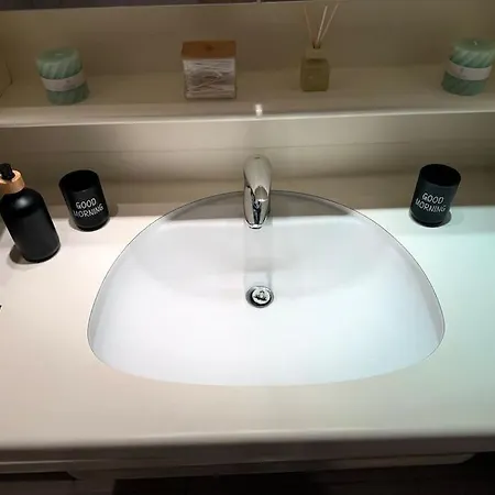 Gemuetliches & Modernes Inklusive Gratis Parkplatz Appartement *