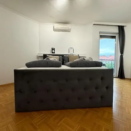 Gemuetliches & Modernes Inklusive Gratis Parkplatz גראץ