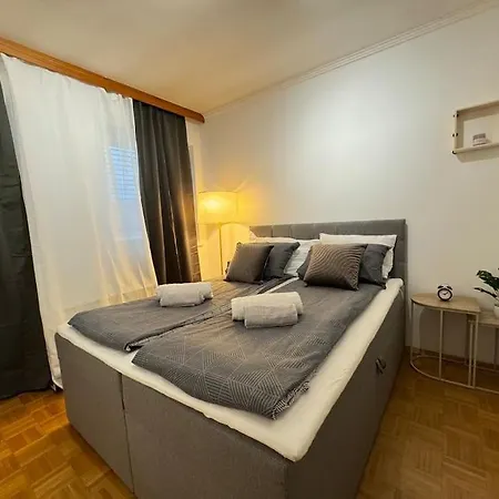 Gemuetliches & Modernes Inklusive Gratis Parkplatz * Graz