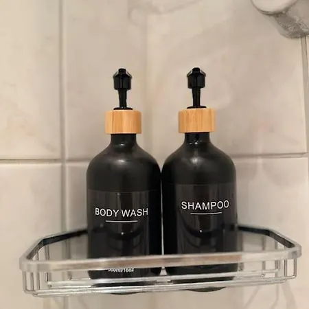 Gemuetliches & Modernes Inklusive Gratis Parkplatz Appartement