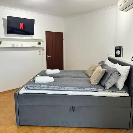Gemuetliches & Modernes Inklusive Gratis Parkplatz Appartement *