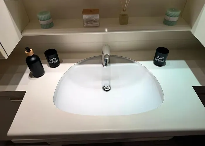 Gemuetliches & Modernes Inklusive Gratis Parkplatz Apartment *