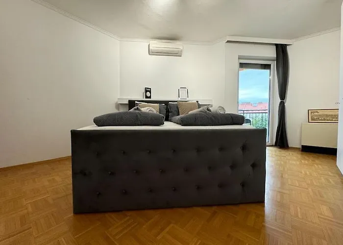 Gemuetliches & Modernes Inklusive Gratis Parkplatz Graz