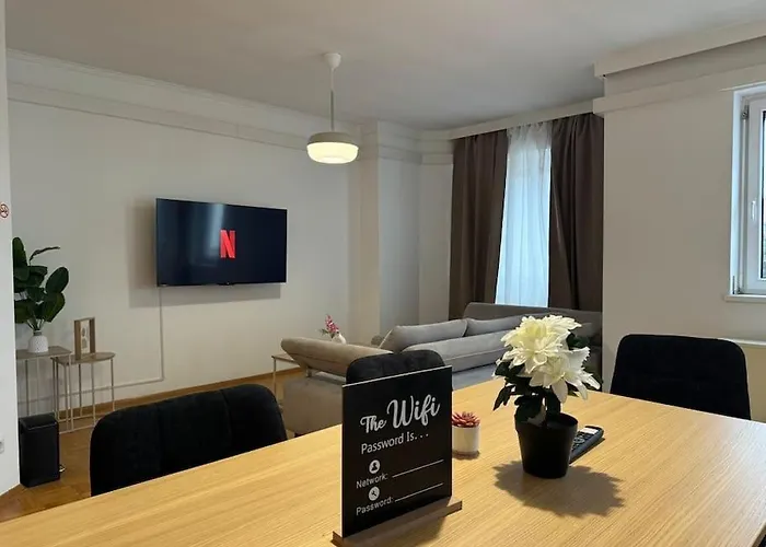 Gemuetliches & Modernes Inklusive Gratis Parkplatz * Грац